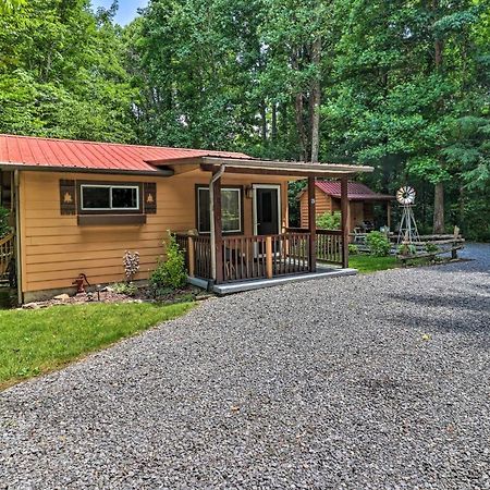 Vintage Creekside Cottage With Hot Tub And Grill! 매기 벨리 외부 사진