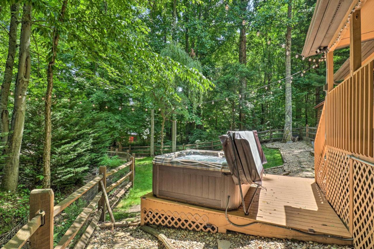 Vintage Creekside Cottage With Hot Tub And Grill! 매기 벨리 외부 사진